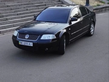 Авто Volkswagen Passat Sedan 2000 № 8601144
