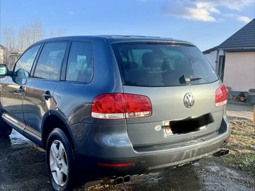 Авто Volkswagen Touareg 2003 № 8601470
