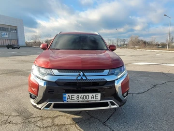 Авто Mitsubishi Outlander 2018 № 8601481