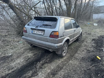 Авто Volkswagen Golf 1987 № 8601525