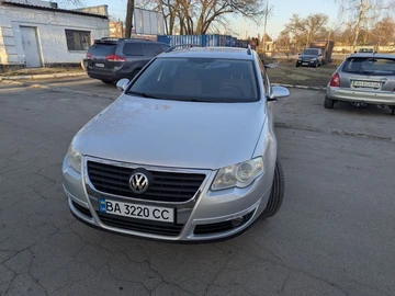 Авто Volkswagen Passat Variant 2009 № 8601547