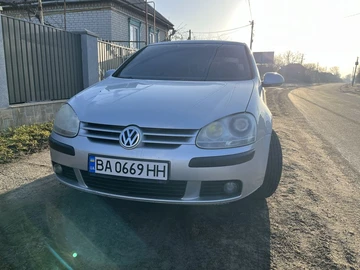 Авто Volkswagen Golf 2005 № 8601843