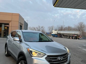 Авто Hyundai Santa Fe 2017 № 8601893