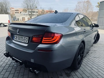 Авто BMW 5 Серия 2010 № 8601904