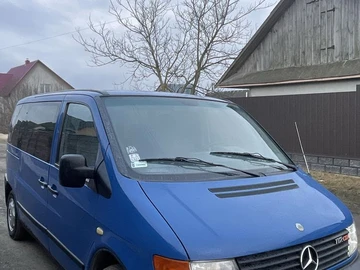 Авто Mercedes 220 2000 № 8601907