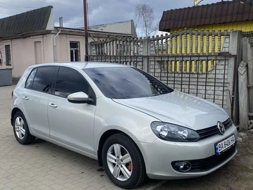 Авто Volkswagen Golf 2011 № 8601928
