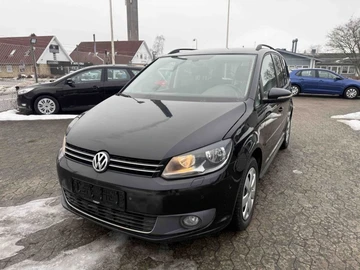 Авто Volkswagen Touran 2013 № 8602171