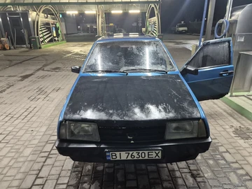 Авто ВАЗ 2109 1999 № 8602402