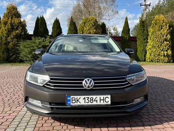 Авто Volkswagen Passat Variant 2017 № 8602458