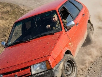 Авто ВАЗ 2109 1996 № 8602464