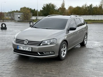 Авто Volkswagen Passat Variant 2012 № 8602685