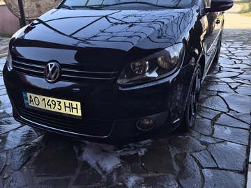 Авто Volkswagen Touran 2010 № 8602708