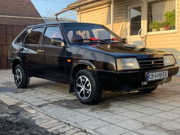 Авто ВАЗ 2109 1993 № 8602729