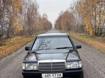 Авто Mercedes 190 1985 № 8602735