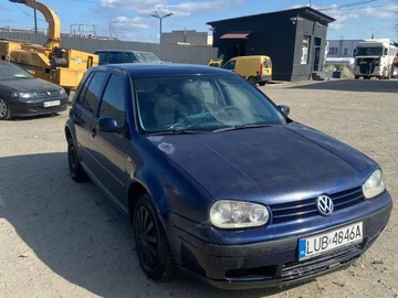 Авто Volkswagen Golf 2001 № 8602866