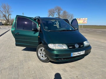Авто Volkswagen Sharan 1999 № 8602870