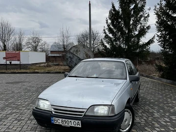 Авто Opel Omega 1988 № 8602871