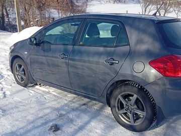 Авто Toyota Auris 2008 № 8602885