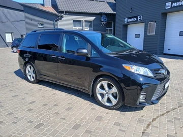 Авто Toyota Sienna 2018 № 8602958
