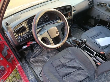 Авто Volkswagen Passat Sedan 1992 № 8603067