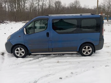 Авто Opel Vivaro 2003 № 8603097
