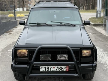 Авто Jeep Cherokee 1990 № 8603102