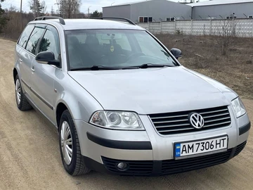 Авто Volkswagen Passat Variant 2002 № 8603235