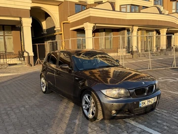 Авто BMW 1 Серия 2005 № 8603239