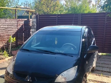 Авто Mitsubishi Colt 2005 № 8603241