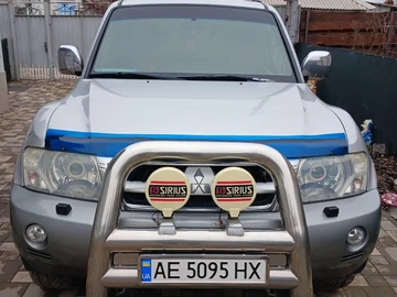 Авто Mitsubishi Pajero 2003 № 8603260