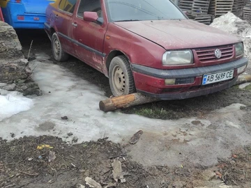 Авто Volkswagen Vento 1996 № 8603393