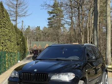 Авто BMW 5 Серия 2012 № 8603428
