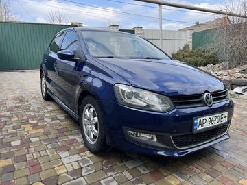 Авто Volkswagen Polo 2011 № 8603441