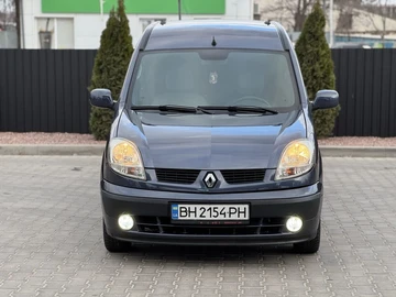 Авто Renault Kangoo Passenger 2004 № 8603444