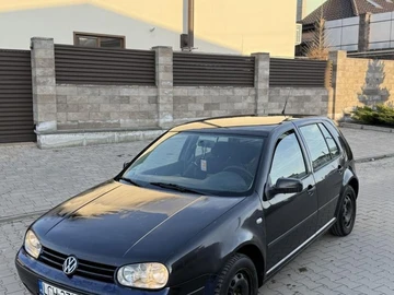 Авто Volkswagen Golf 1999 № 8603451