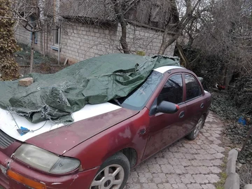 Авто Mazda 323 1997 № 8603915
