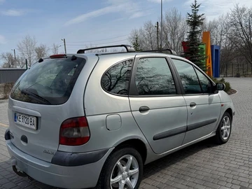 Авто Renault 11 2000 № 8603927