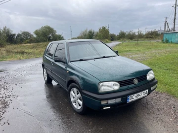 Авто Volkswagen Golf 1997 № 8603952