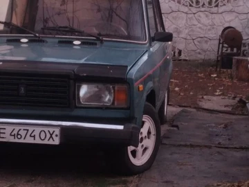Авто ВАЗ 2107 2004 № 8604175