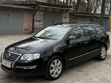 Авто Volkswagen Passat Variant 2006 № 8604232