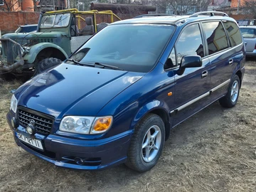 Авто Hyundai Trajet 2001 № 8604236
