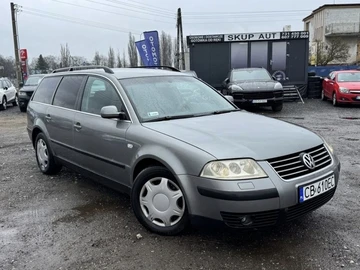 Авто Volkswagen Passat Variant 2002 № 8604469