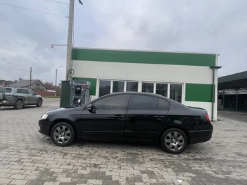 Авто Volkswagen Passat Sedan 2005 № 8604505