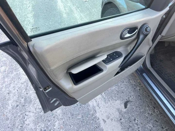 Авто Renault Megane 2005 № 8604527
