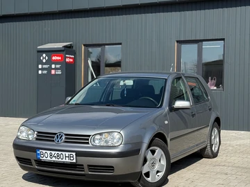 Авто Volkswagen Golf 2002 № 8604528