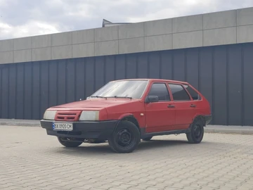 Авто ВАЗ 2109 1991 № 8604570