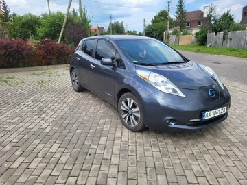 Авто Nissan Leaf 2013 № 8604697