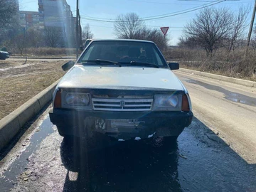 Авто ВАЗ 2109 1996 № 8604702