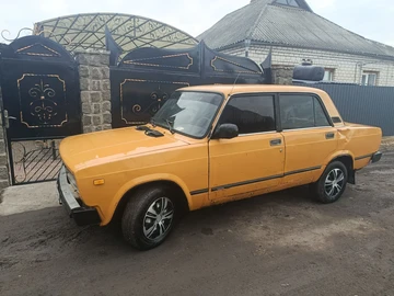 Авто ВАЗ 2105 1988 № 8604796