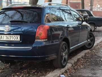 Авто Toyota Avensis 2005 № 8605061